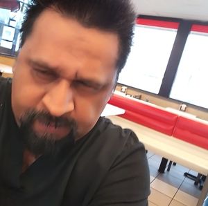 Meet your Posher, Fidel